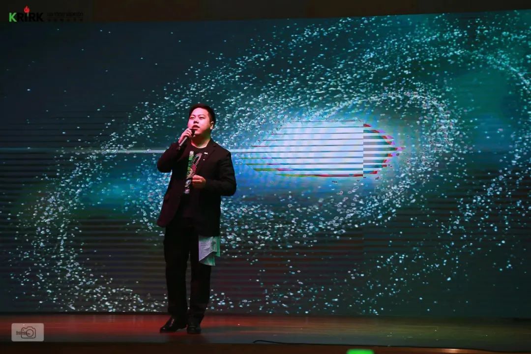 格乐大学2022年元宵晚会节目展播——歌曲《当爱在靠近》